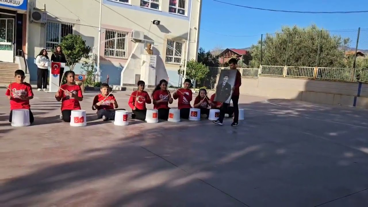 Hoş Gelişler Ola Davul Gösterisi