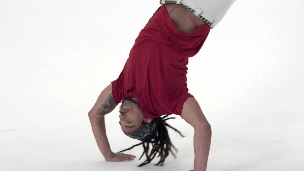 Macacão English Version from Capoeira Vibe Mobile App - Mestre Parente