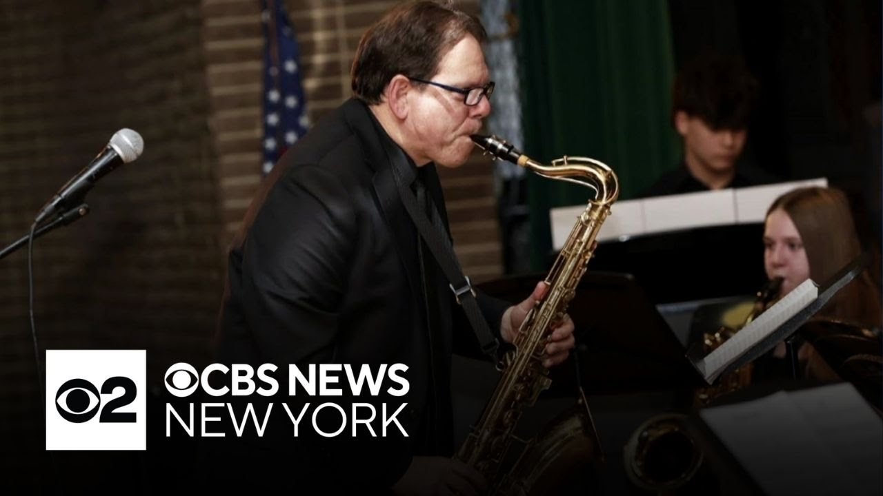 Commack High School's legendary band leader retiring