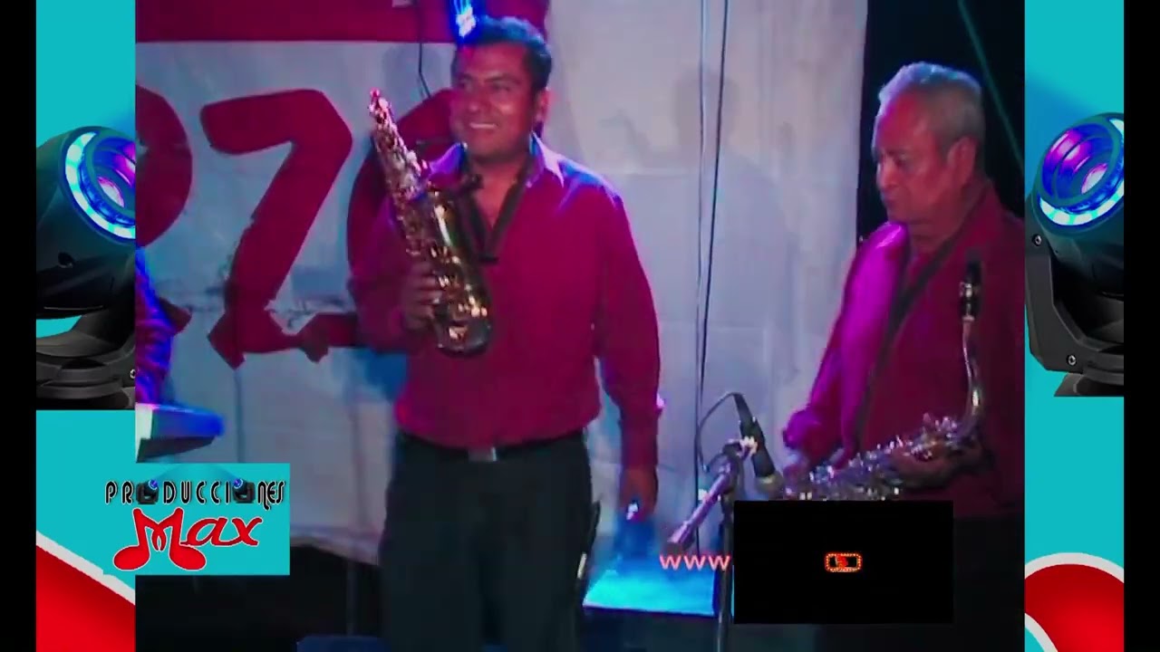 Banda Travieza de Ayoquezco  en Vivo San Jeronimo Ocotlan Oaxaca 2009