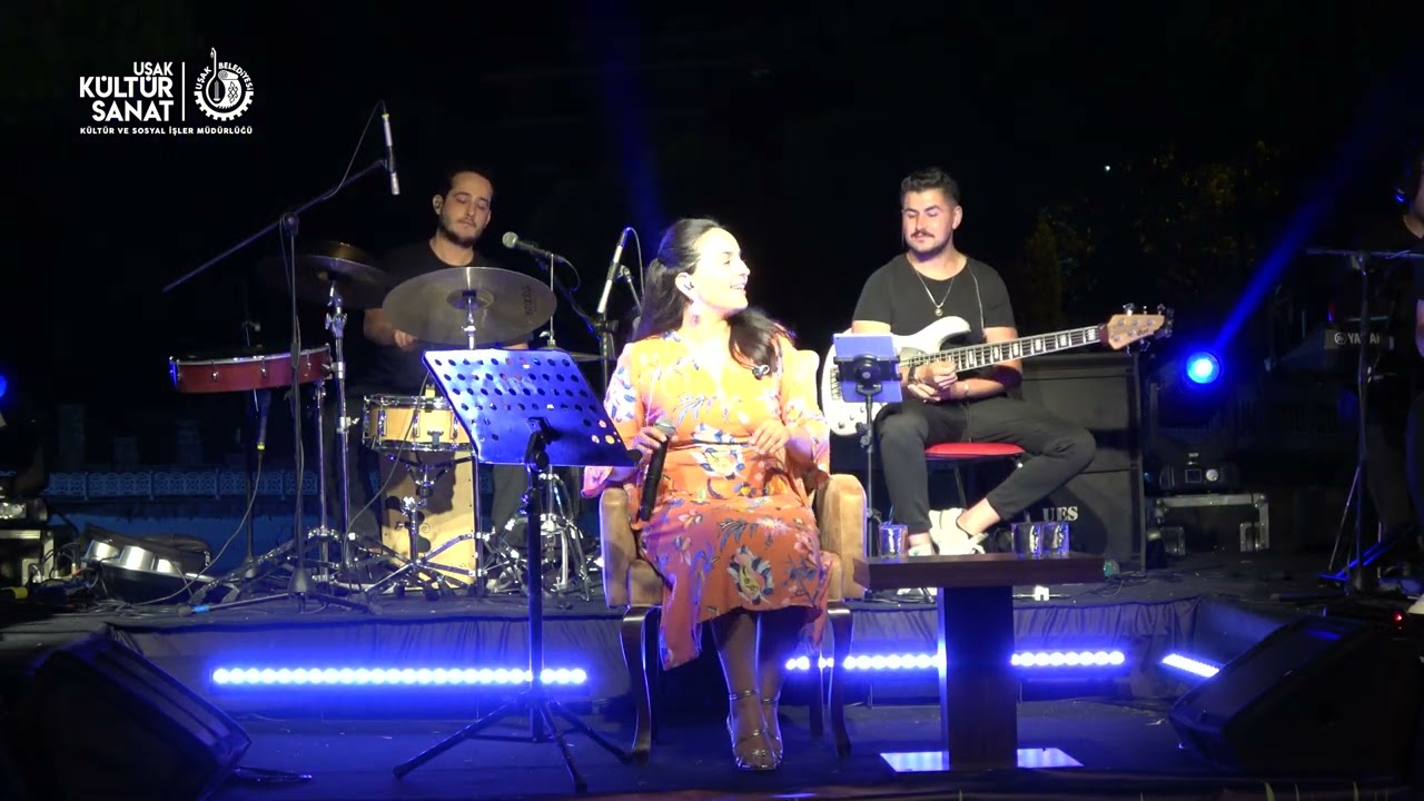 Yeşilin Müzik Hali Atapark Çim Konserleri / Neşe Sav