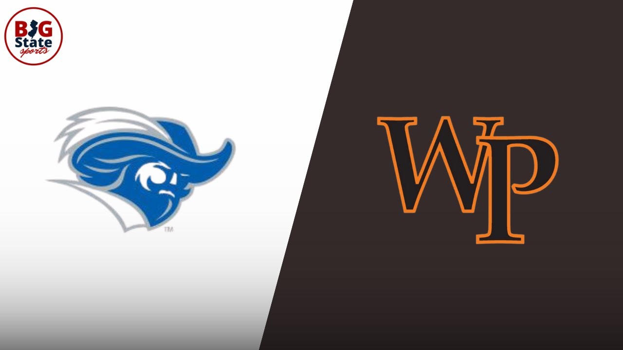 Football: Chris Newport University vs William Patterson