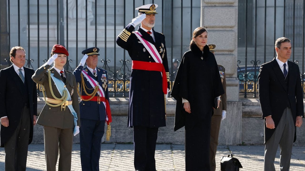 Sus Majestades los Reyes reciben al Cuerpo Diplomático acreditado en España en el Palacio Real