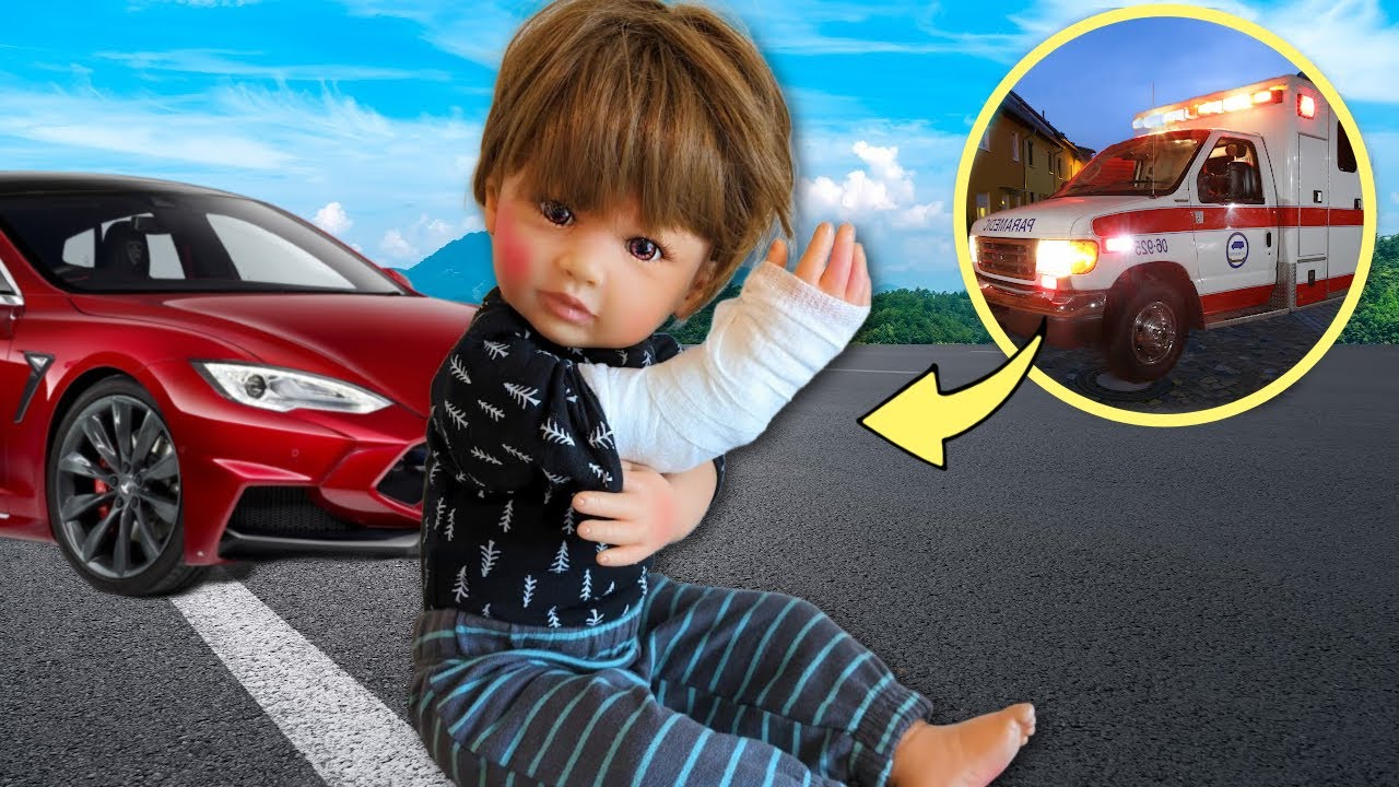 Reborn Boy has Bad Accident and Breaks His Arm
