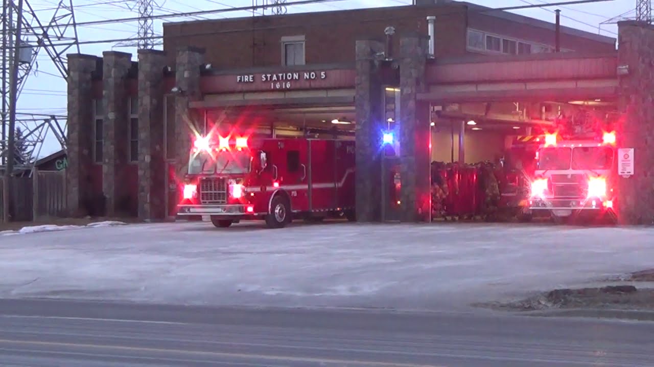 (Q Siren) Pickering Fire Services Pumper 55,Aerial 55,Car 55 Responding