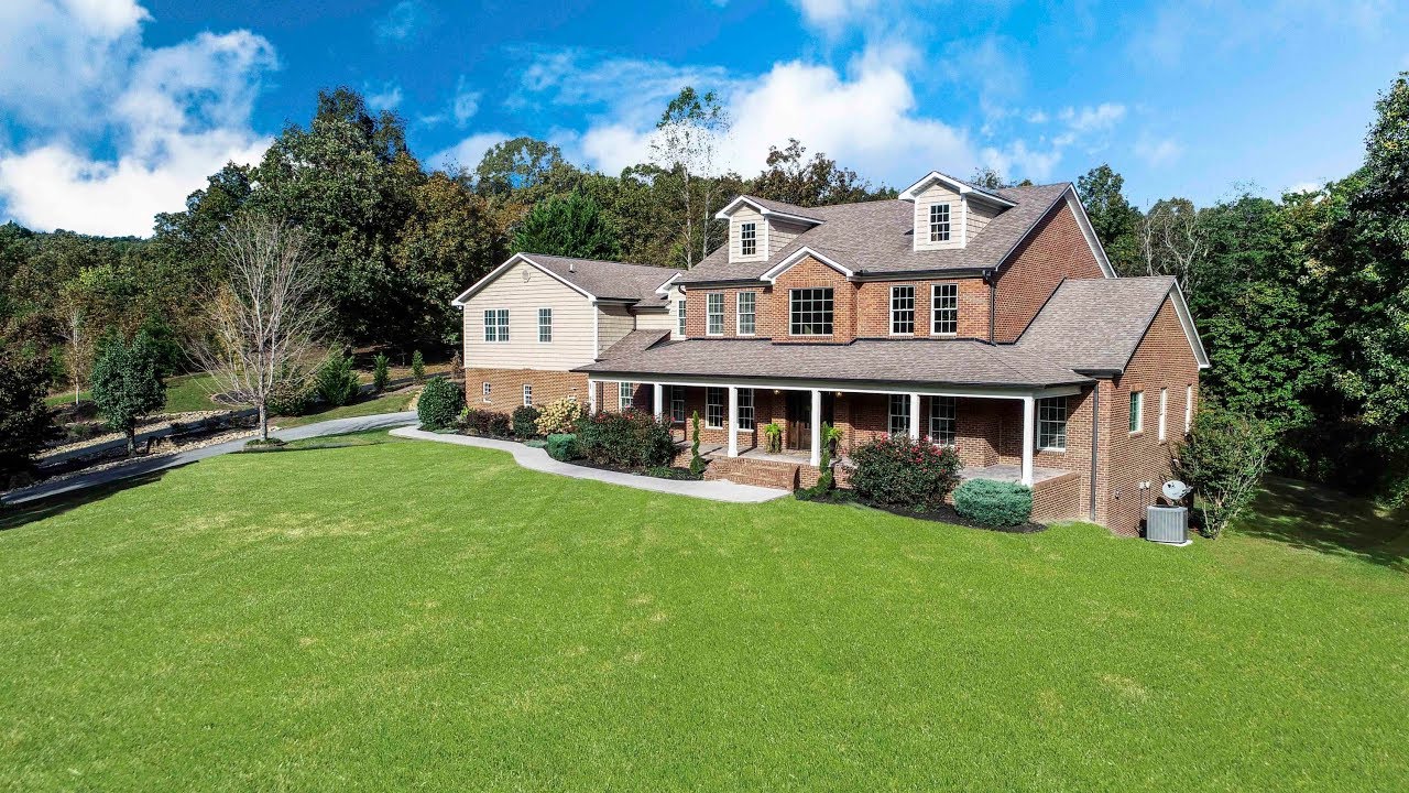 KNOXVILLE REAL ESTATE | AMAZING CUSTOM BUILT HOME!! 9050 MARTIN MILL PIKE - Ryan Coleman