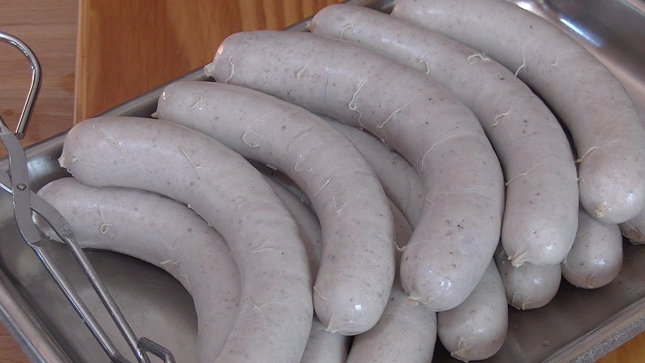Easy Homemade Bratwurst Recipe Anyone Can Try