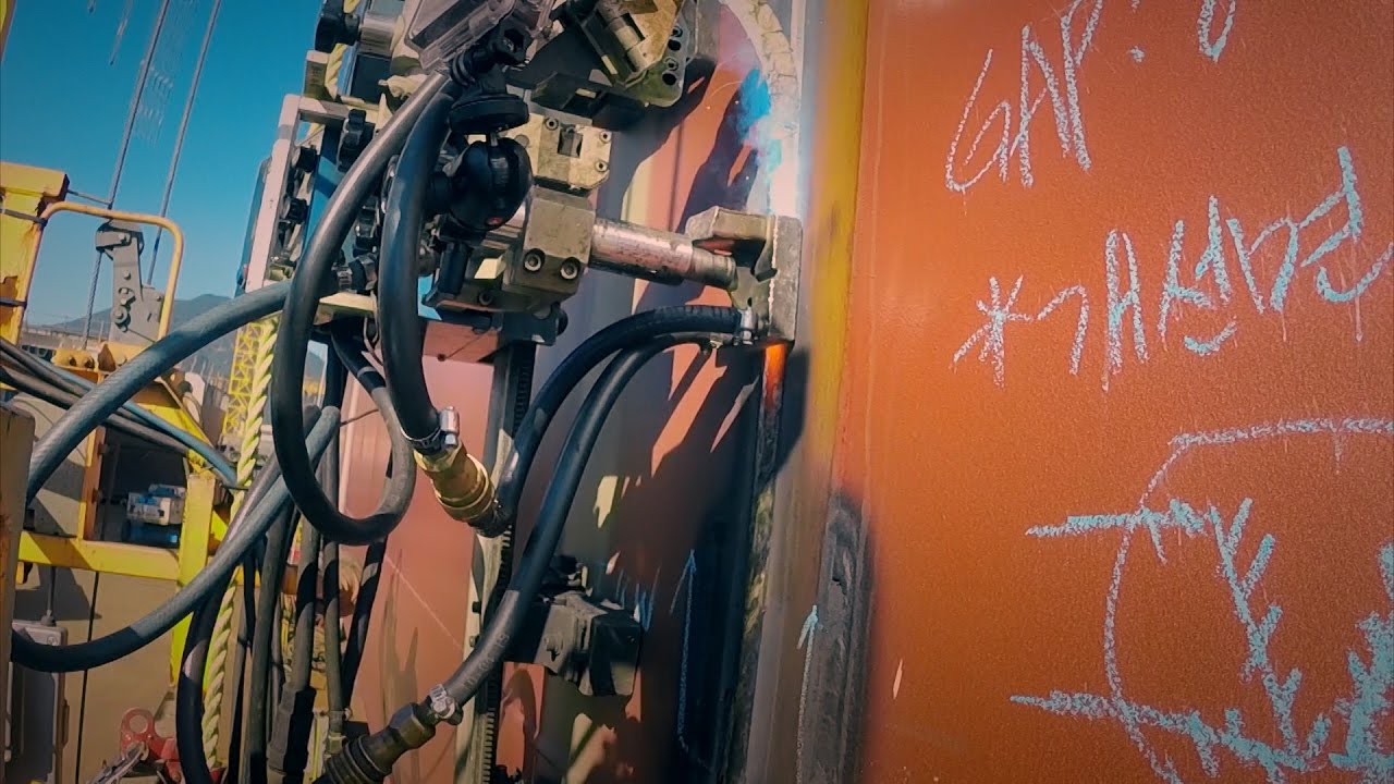 This Welding Robot Will Join 3 Miles of Metal
