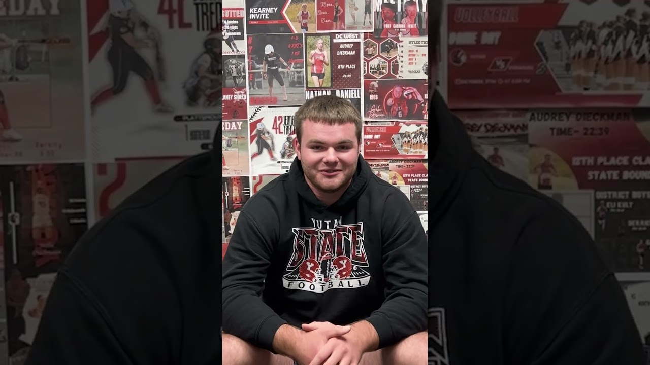 Yutan Football 2025 - Seniors & Moms