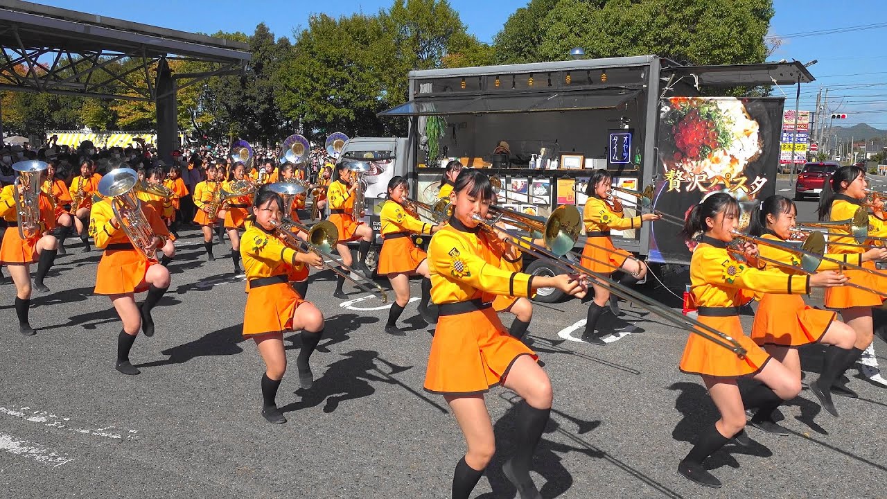 京都橘高校吹奏楽部 / PARADE＆KITCHEN inふそう 70th オープニングパレード（Oct 29,  2022）