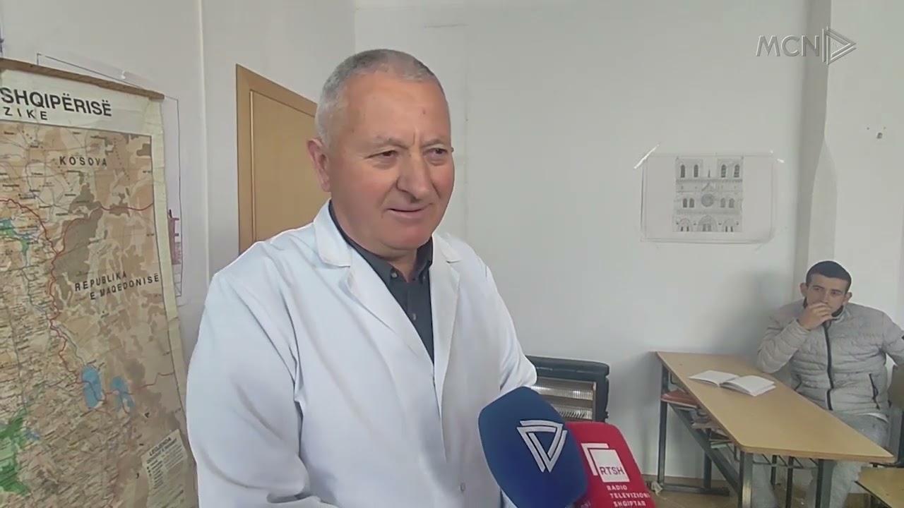 Mësim në lokalin e fshatit / Shkolla në Rrajcë e amortizuar, largohen nxënësit