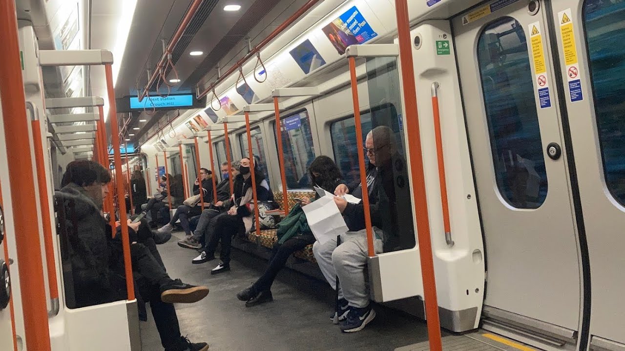 London Overground full journey Dalston Junction to New Cross 17/11/2021
