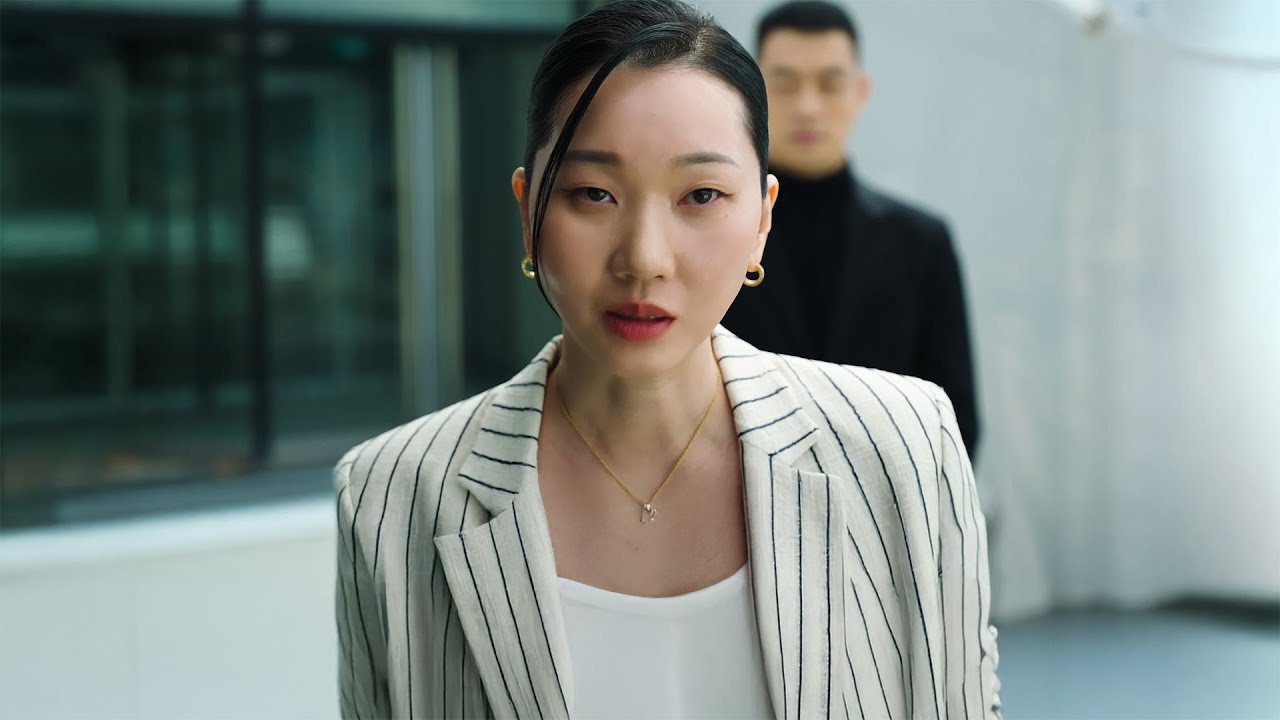杀疯了！2025最新爽剧《善良的女人夫世美！》1-6集，用最无辜的脸，做最狠的事！
