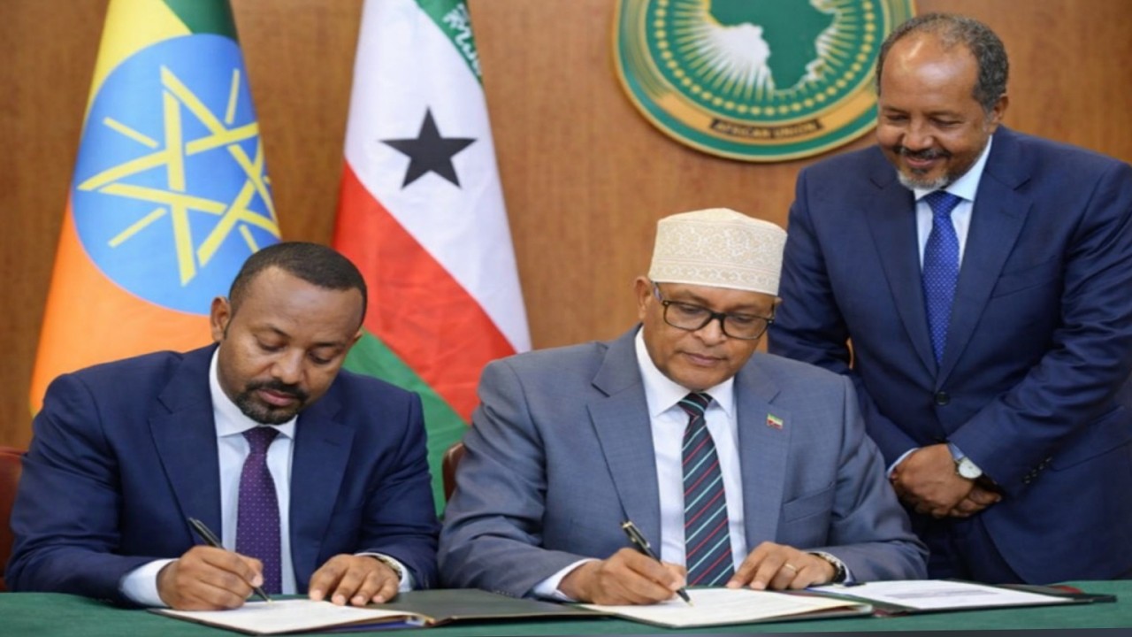 DEG DEG Ciro oo heshiis la garay Abiy Ahmed, Xasan oo kaso cararay Itoobiya, Ugas Mustafa oo,,,,
