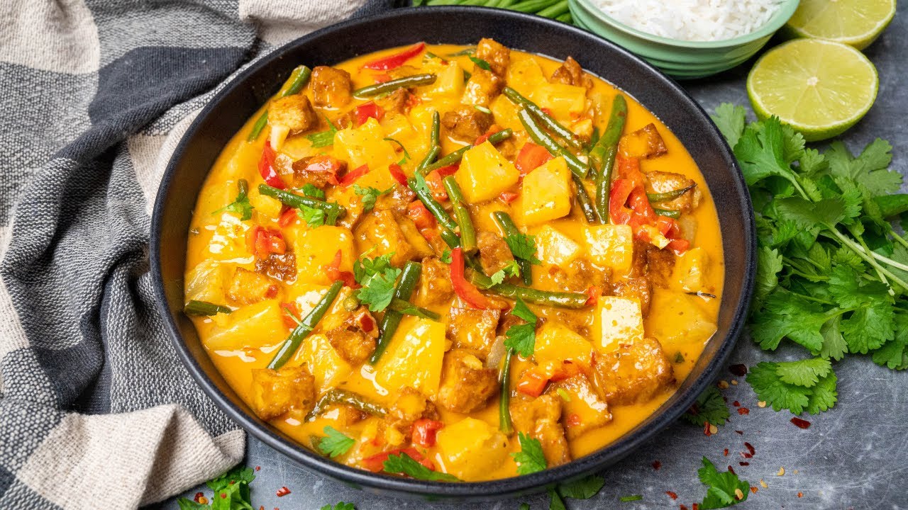 Pineapple Tofu Curry