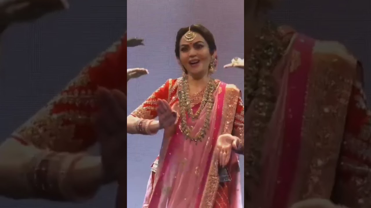 Raghupati Raghav Raja Ram I Nita Ambani I Shreya Ghoshal