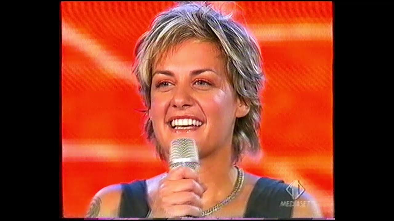Irene Grandi - Lasciala Andare (2 Finale Del Festivalbar 2005 Verona)