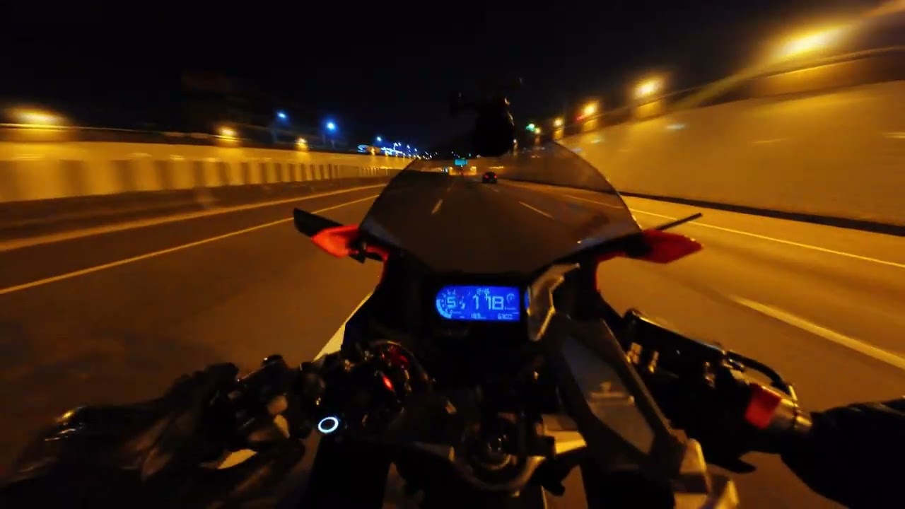 Midnight Highway Run, Solo Rider POV ( Pure Sound )