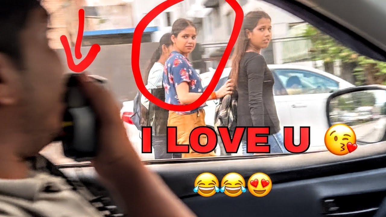 CAR MIC SIREN 16🎙️📢😂 Funny Gym video with desi Russian 💃🏻#funny #prank #sidhumoosewala