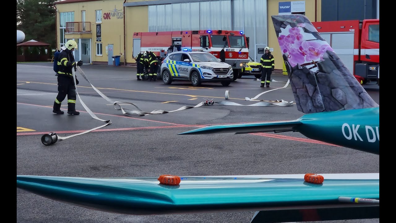 Hasiči a záchranáři cvičili zásah u požáru letadla