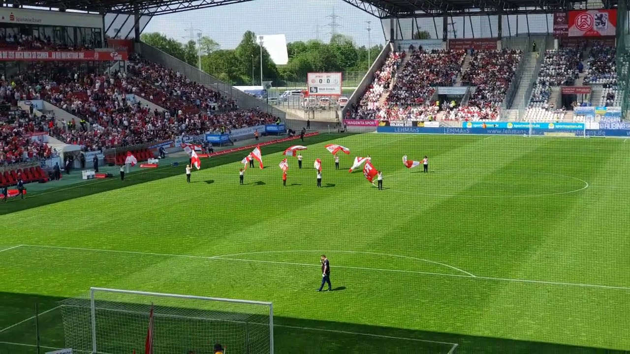 Rot Weiss Essen vs TSV 1860 München Mannschaftsaufstellung