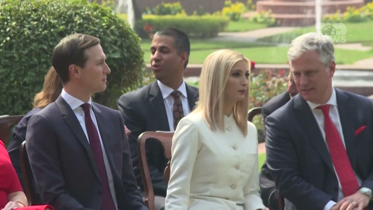 Top News - 'Ivanka njihet me shqiptarët'. Jo vetëm Sazani, tre libra për historinë e letërsinë
