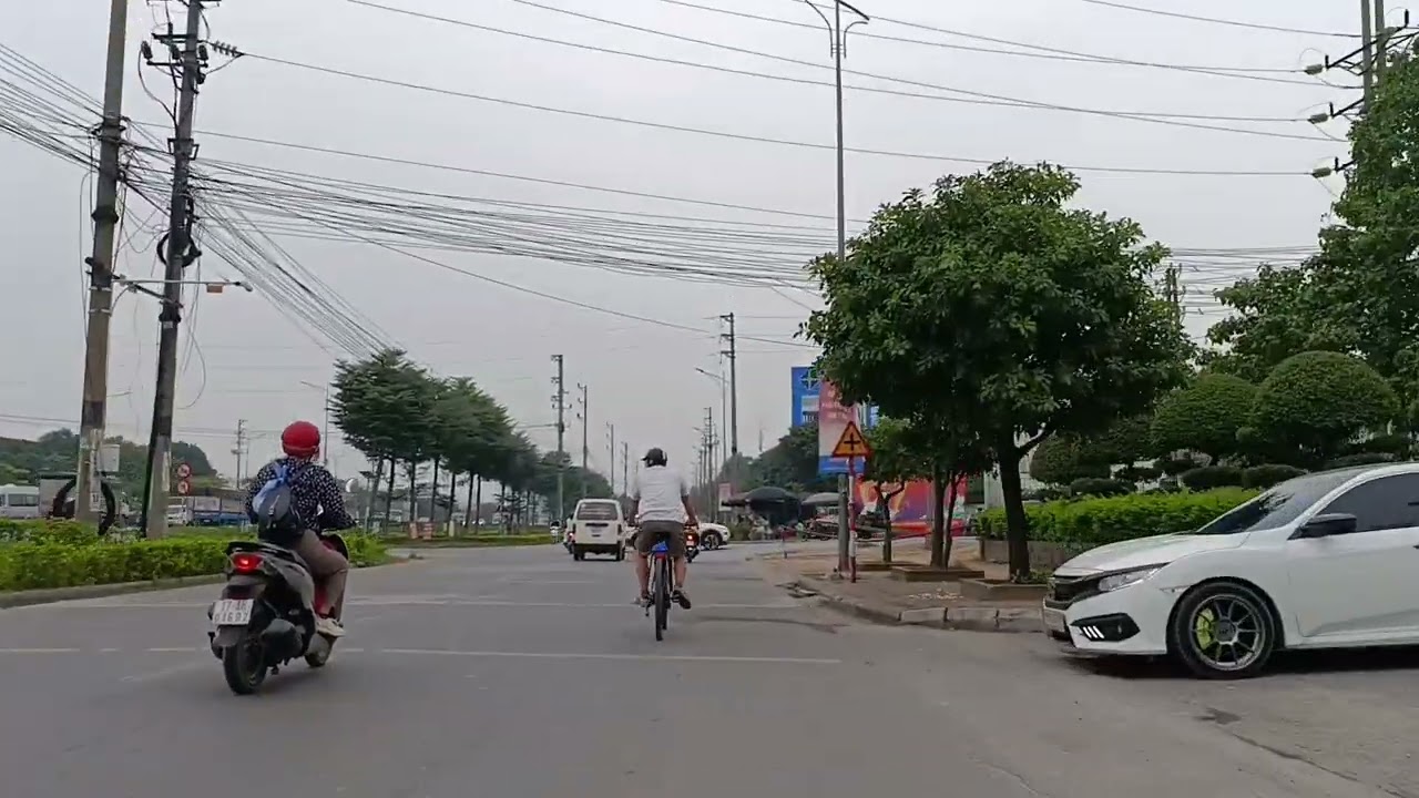 Chiều đầu tuần; Đạp xe trải nghiệm Khu công nghiệp Quế Võ!