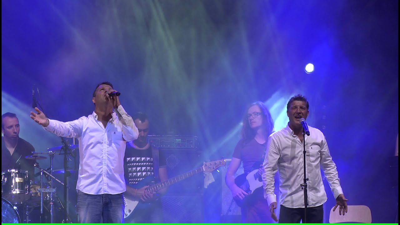 CHANSON POUR LA PAIX DANS LE MONDE