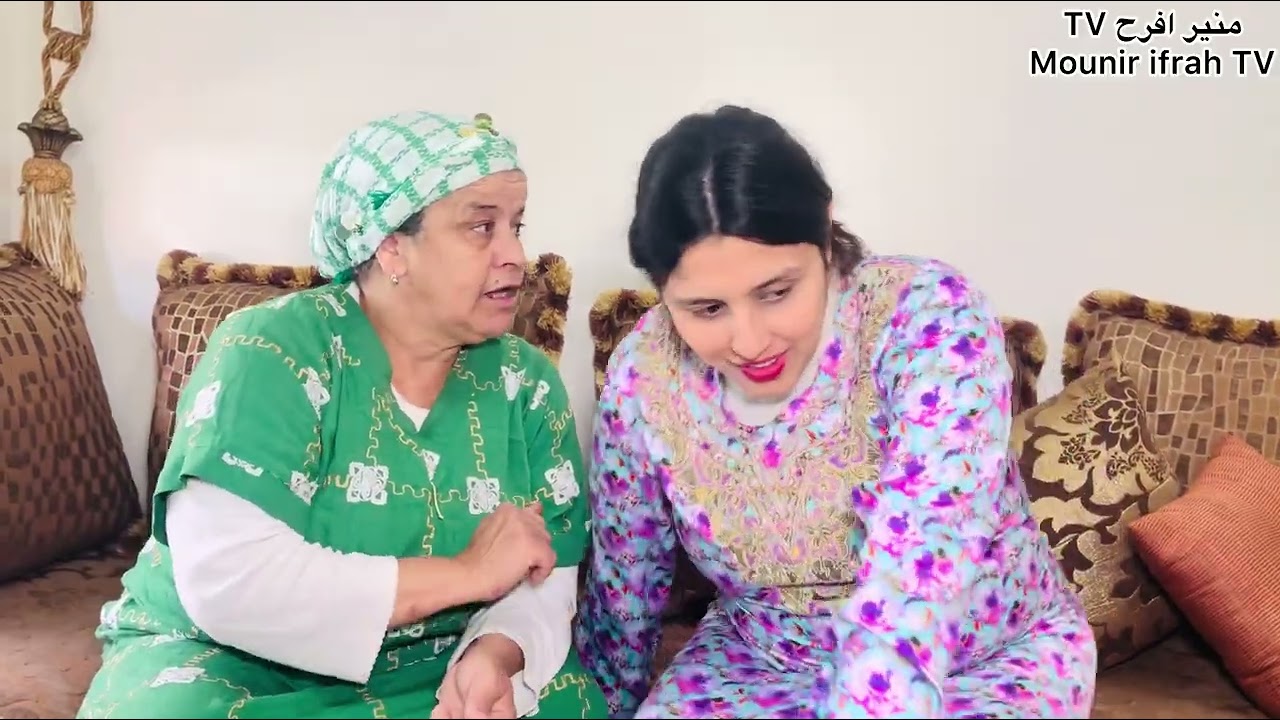 فيلم قصير:جاب ختو تجلس مع مراتو فالدار وفالأخير صدقات😱(شاهدو الصدمة) 😰