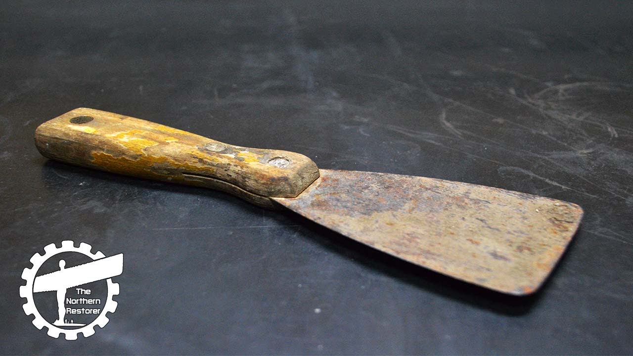 Rusty Old Paint Scraper Restoration
