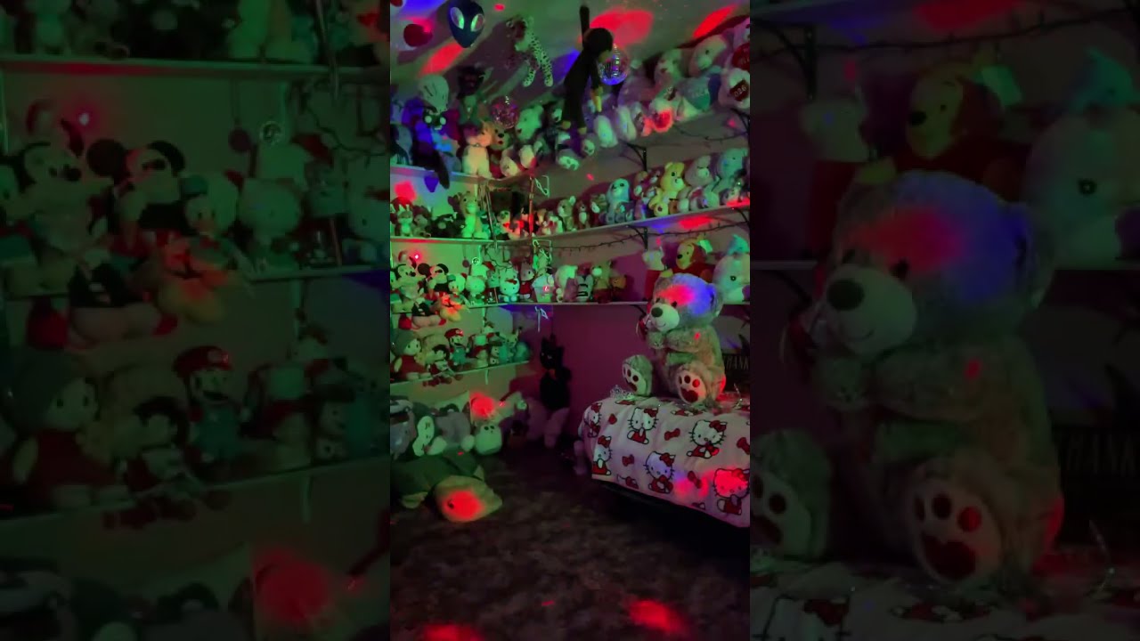 Estrenando nuevas luces ven a bailar ❤️
