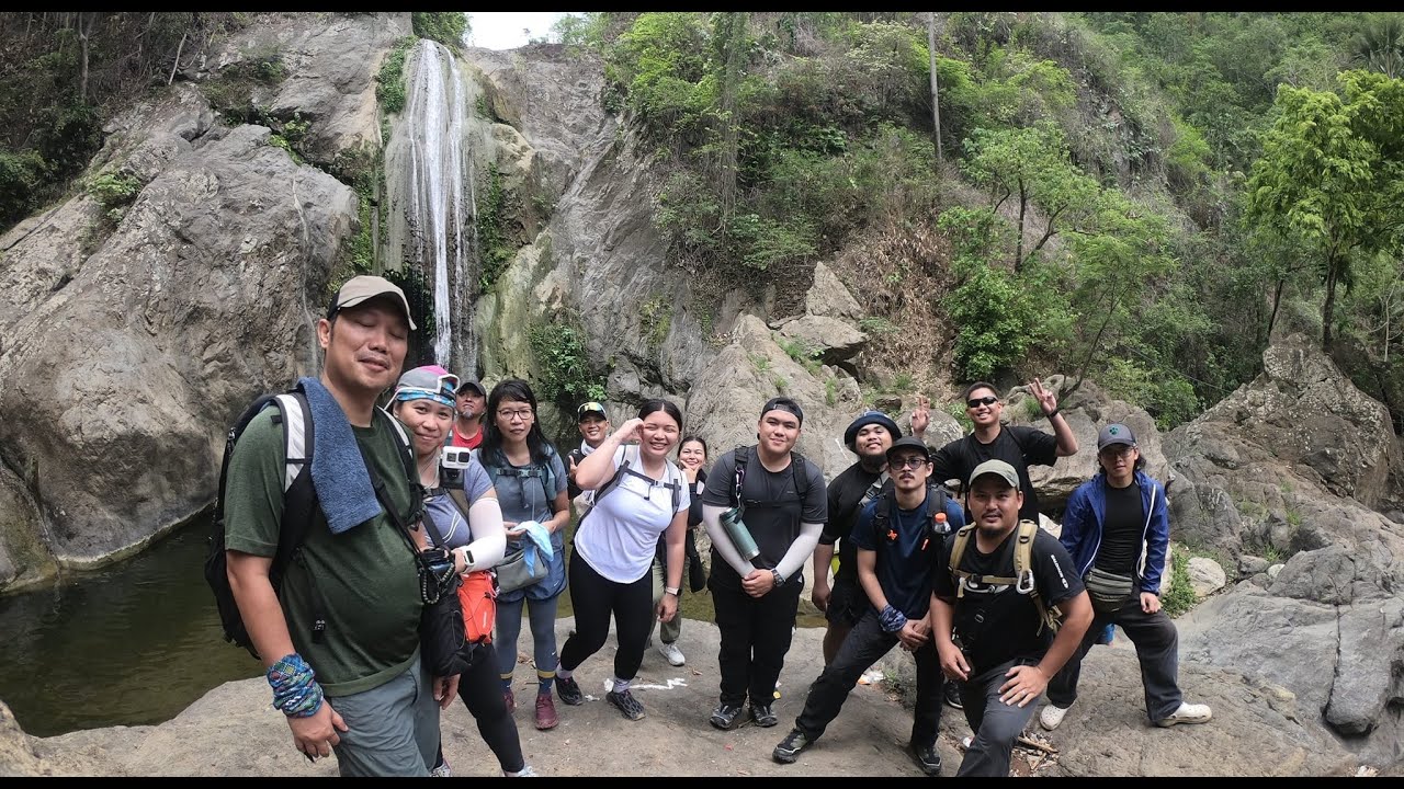 Hiking and river-trekking in Cebu Budlaan to Sirao trail