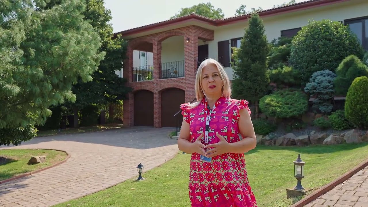 Casă/vilă cu 5 camere în stil mediteranean în zona Dealuri Oradea | VÂNDUTĂ de RE/MAX Prime Capital