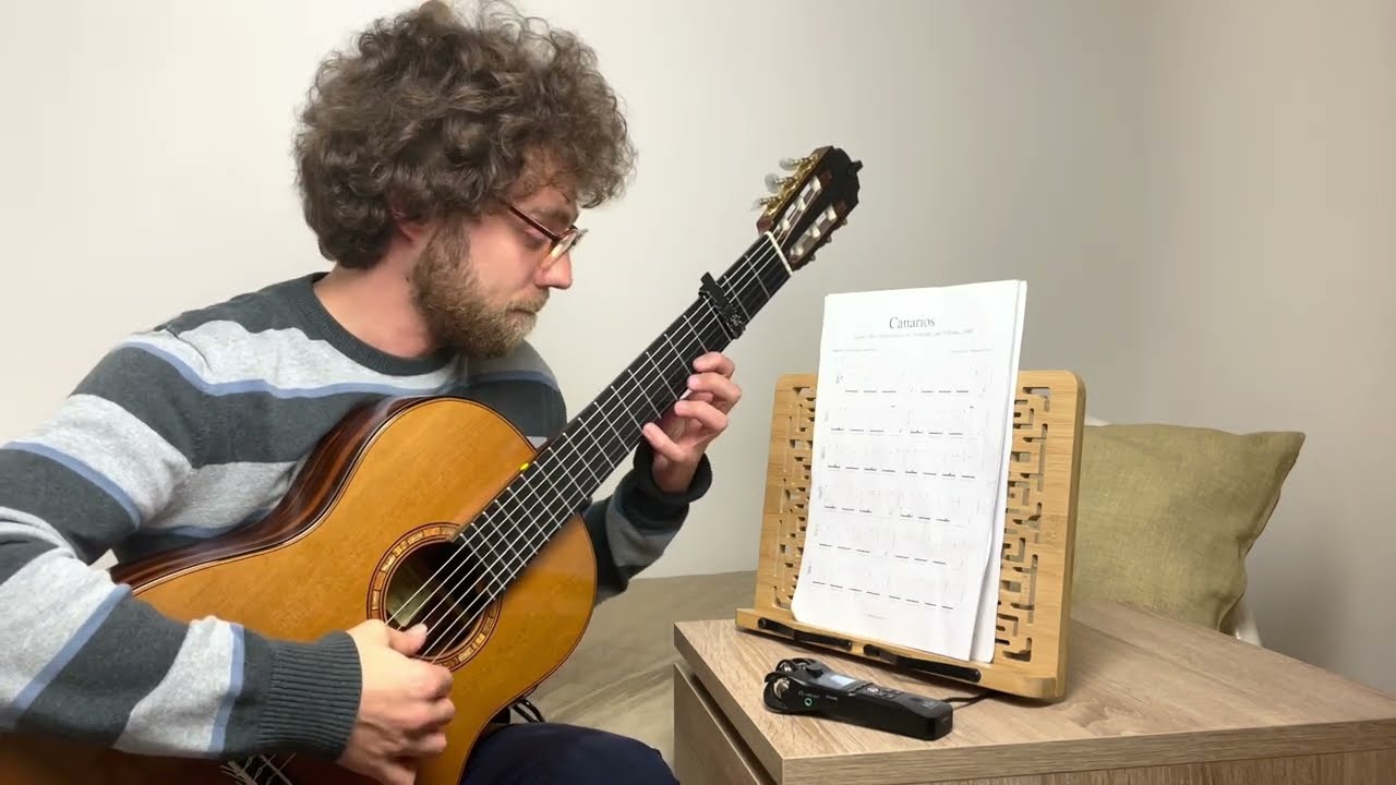 Canario by Kapsberger - for guitar  (score/tab in my site)