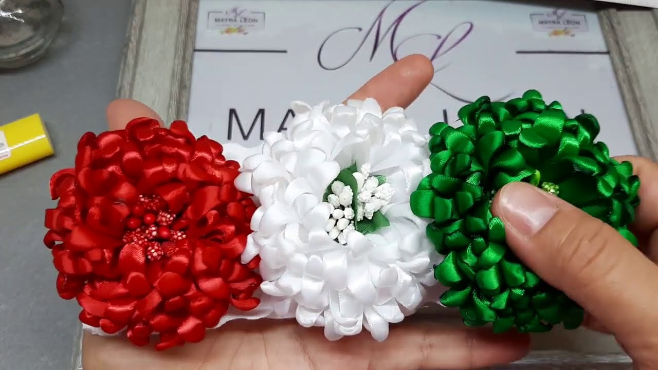 Como hacer una tiara mexicana con flores esponjosas ELEGANTES #MAYRALEON  poenias
