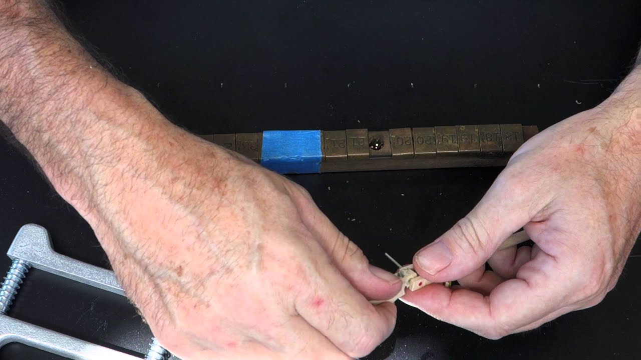 Replacing a hammer flange