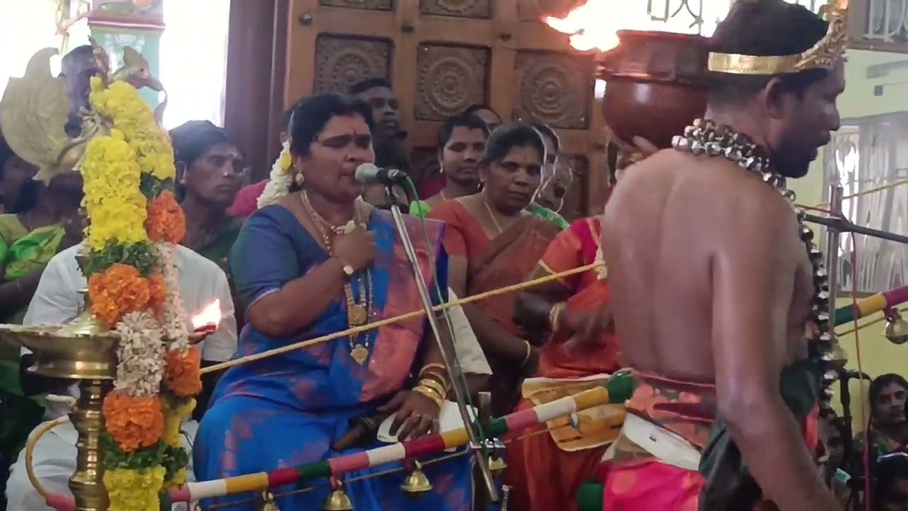 பண்ணையூர் செட்டிகுளம் ஸ்ரீமுத்தாரம்மன் மனம் குளிர்ந்து ஆடுவதை பாருங்கள் 💐💐💐