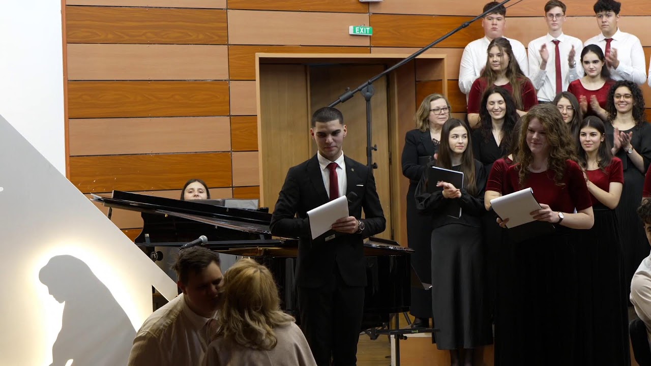 Popas la Betleem -  Corul și Orchestra Liceului Teologic Advenstist Craiova