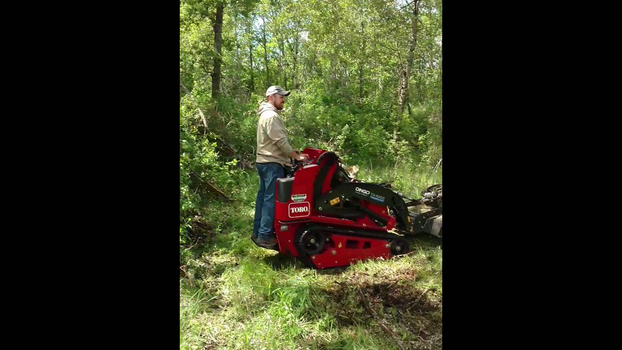 Quick Attach BRUSH BUSTER MINI on TORO Dingo TX1000