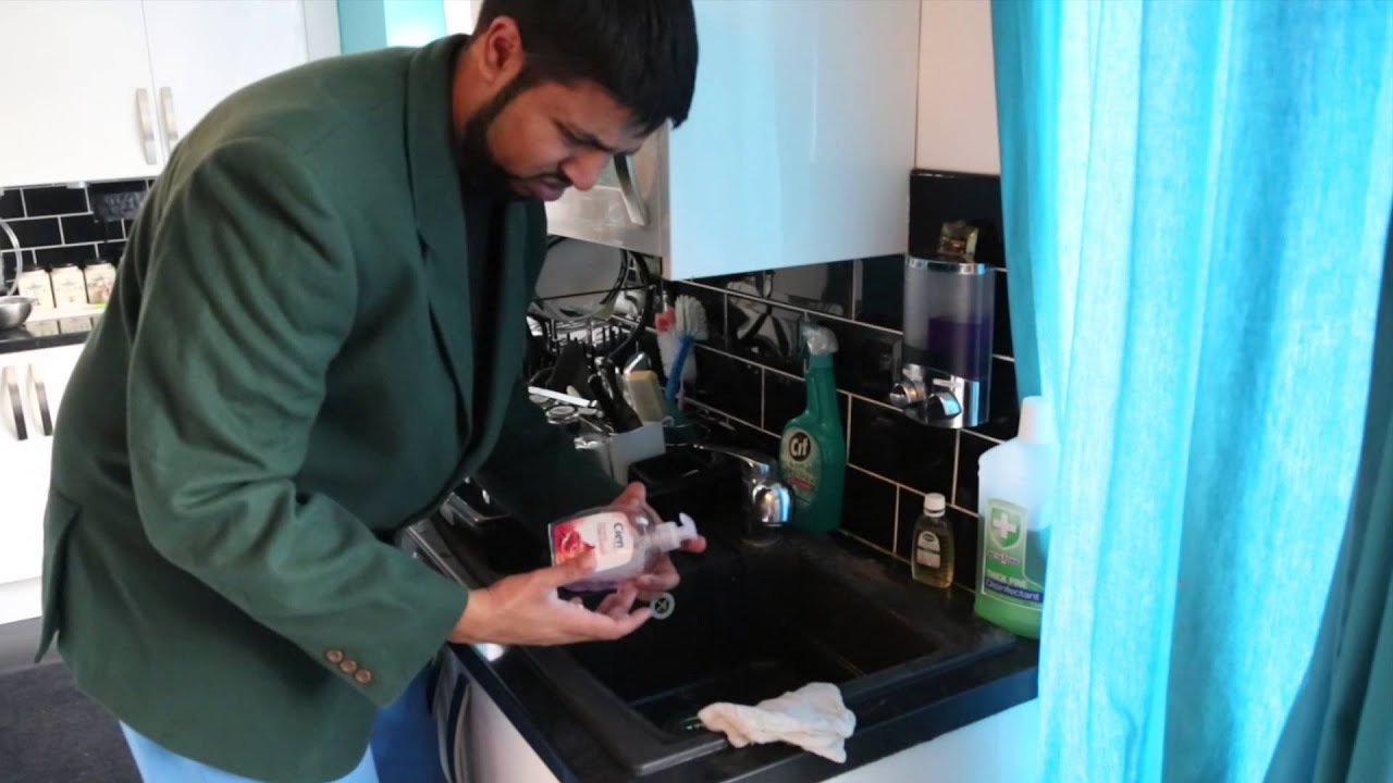 Badmans World 4 | 10 dumb thing's Asian people do | Humza Productions