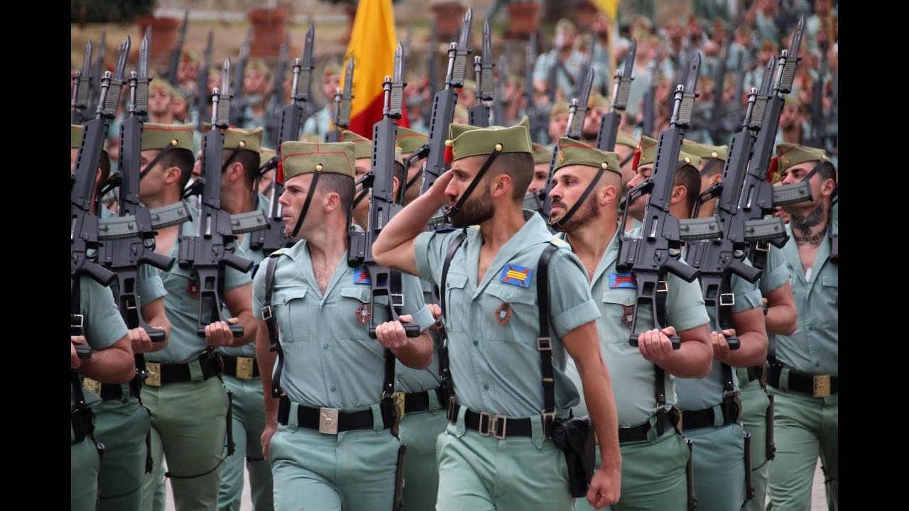 La Legión Ronda: Visita de la ministra de Defensa, Margarita Robles