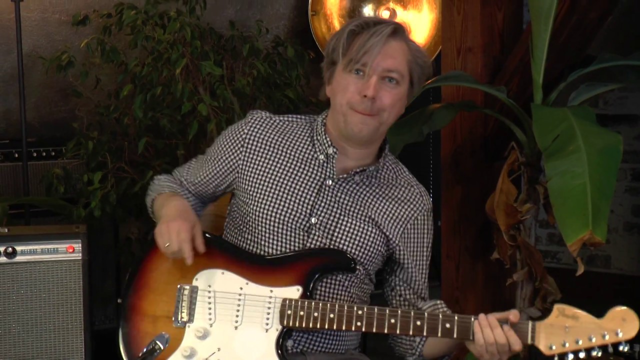 Fender Stratocaster Jimi Hendrix Voodoo 1998 presented by Vintage-Guitar Oldenburg & Tobias Hoffmann
