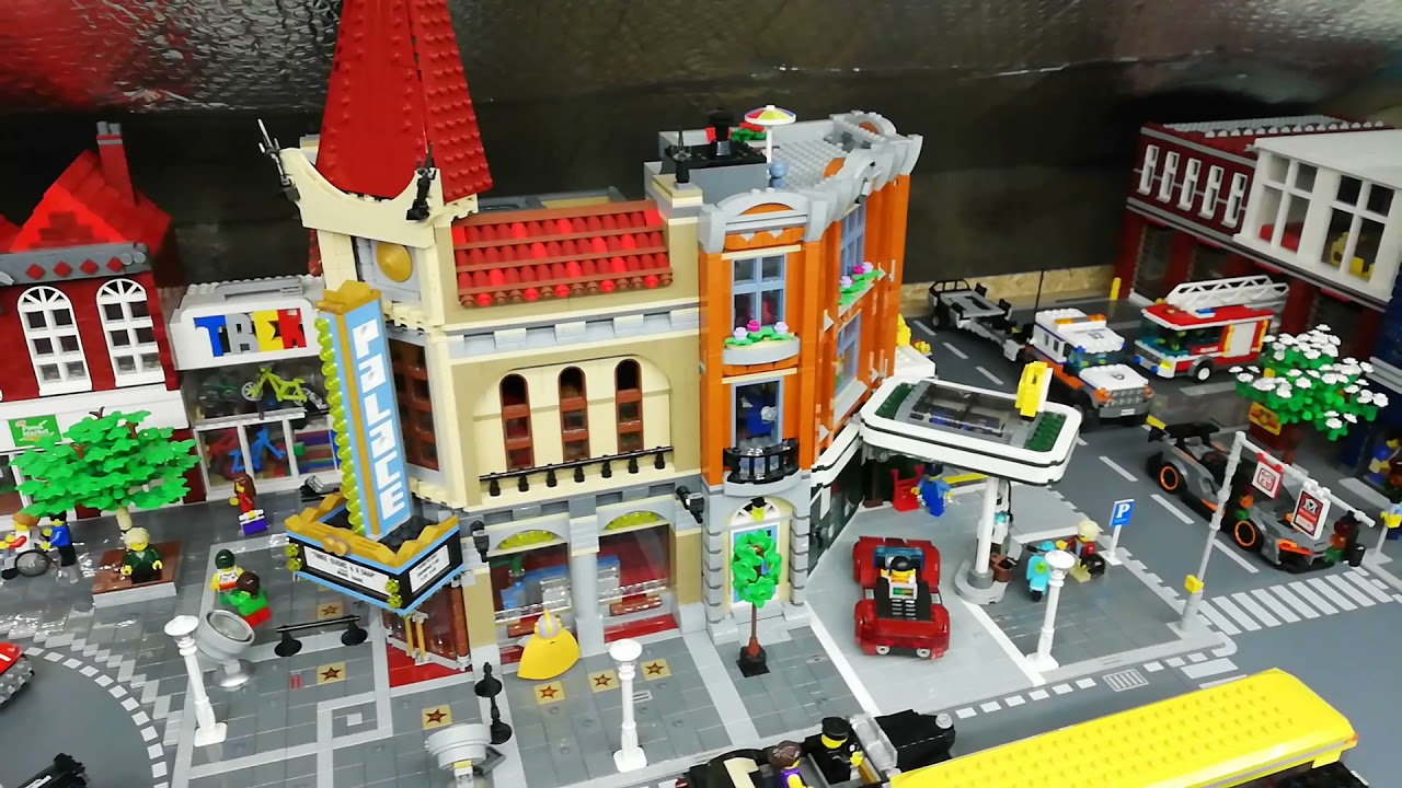 Huge Lego City in the Loft - Welcome to BrickLoft!