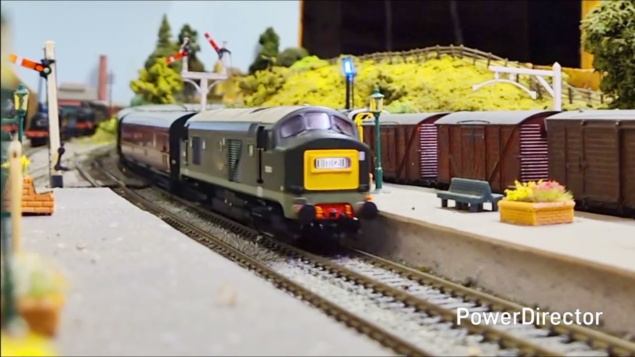 Heljan BR Class 23 Baby Deltic D5901 - Solo Running Session.