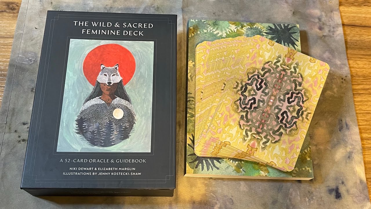 The Wild & Sacred Feminine Deck: a flipthrough and first impressions