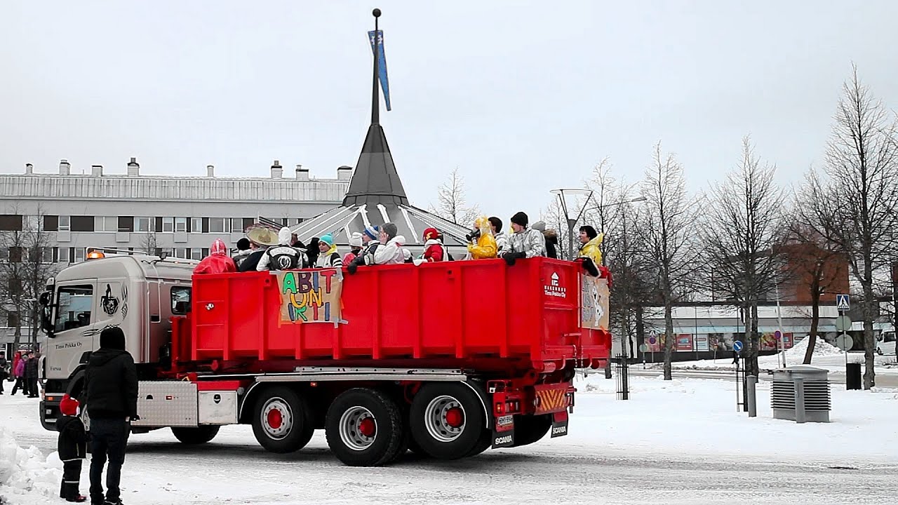 Penkkarit 2016 Kaikki autot molemmilta puolilta Forssa