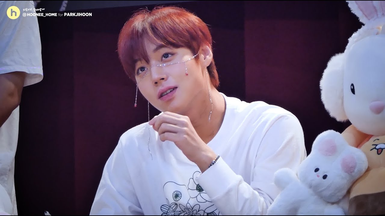 박지훈 ::  221029 'The Answer' 팬사인회 (점프업) - 페이스체인🍒
