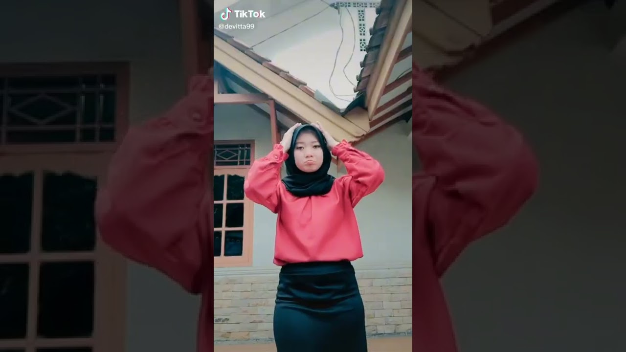 (tiktok)jilbab||rok ketat hot
