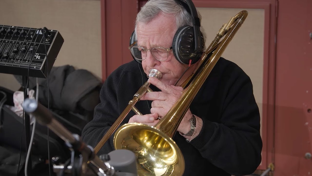 Dick Bakker Orchestra - Close To You
