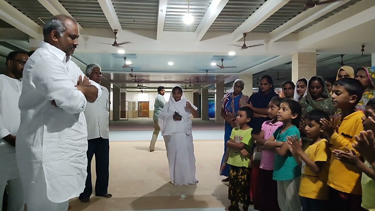 Hosanna Sunday school children mesmerised John Wesley anna by singing song